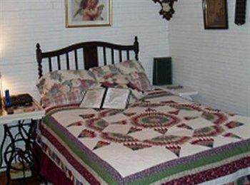 Victorian Lace B&B Marion Екстер'єр фото